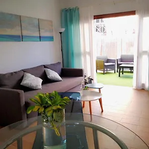 https://tenerife-apartment-playa-de-las-americas.tenerifehoteles.net