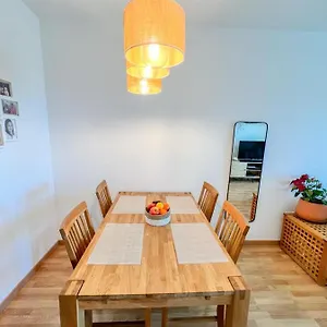 https://bright-apartment-with-terrace-pool-and-beach.es-andalucia.com