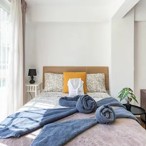 https://centro-torre-city-center-studio.es-andalucia.com